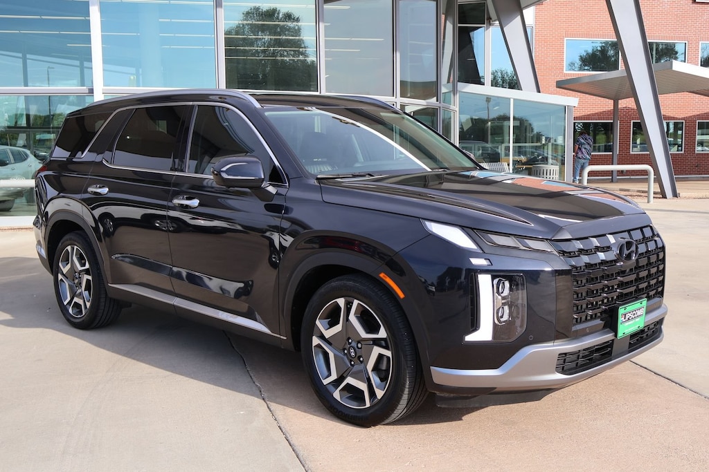 Used 2024 Hyundai Palisade Limited SUV