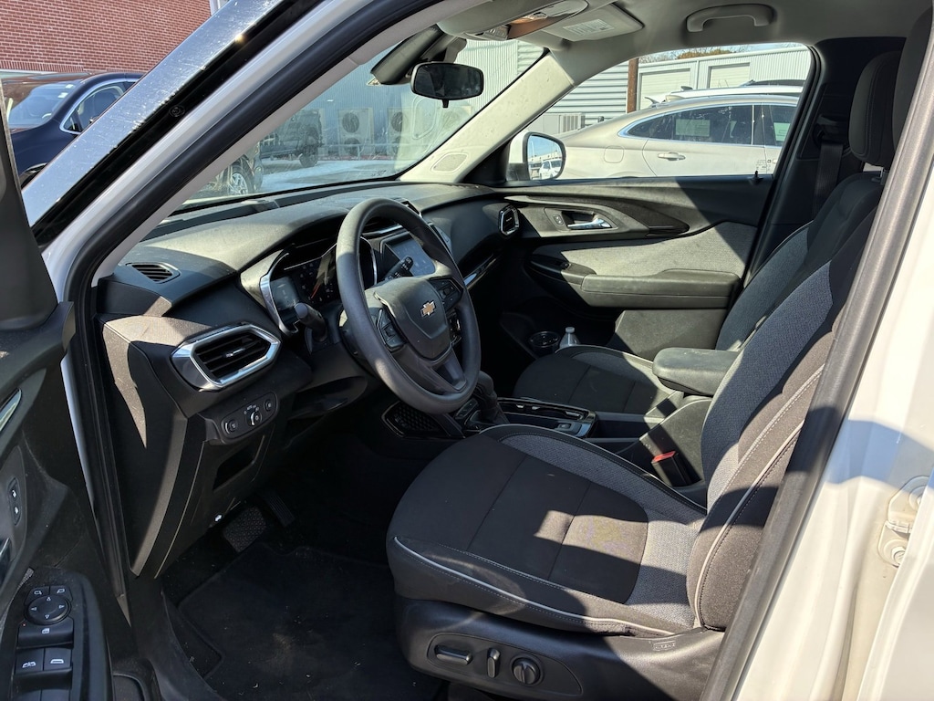 Used 2023 Chevrolet Trailblazer LT SUV