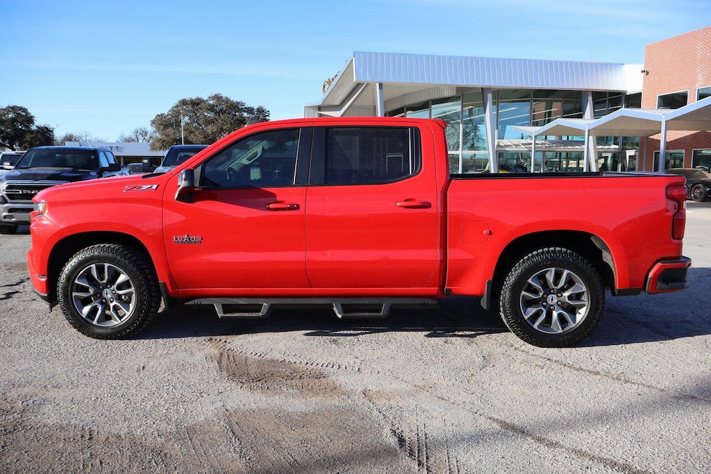 Used 2021 Chevrolet Silverado 1500 RST Truck Crew Cab