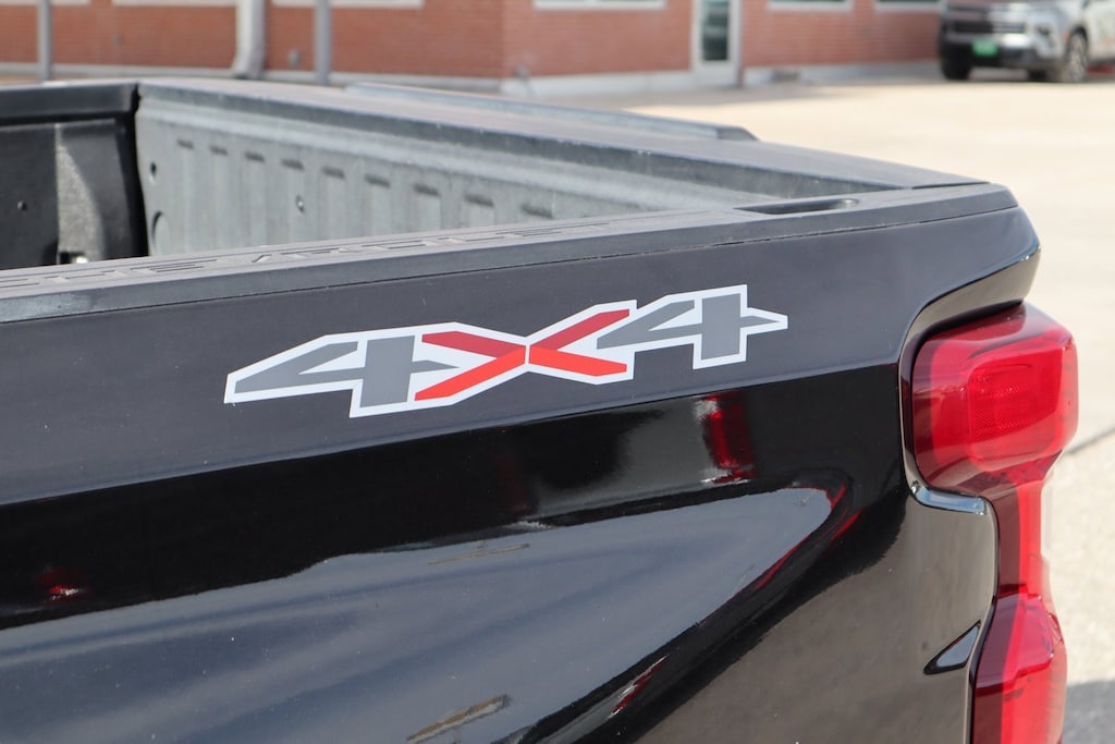 Used 2022 Chevrolet Silverado 1500 LTD LT Truck Crew Cab