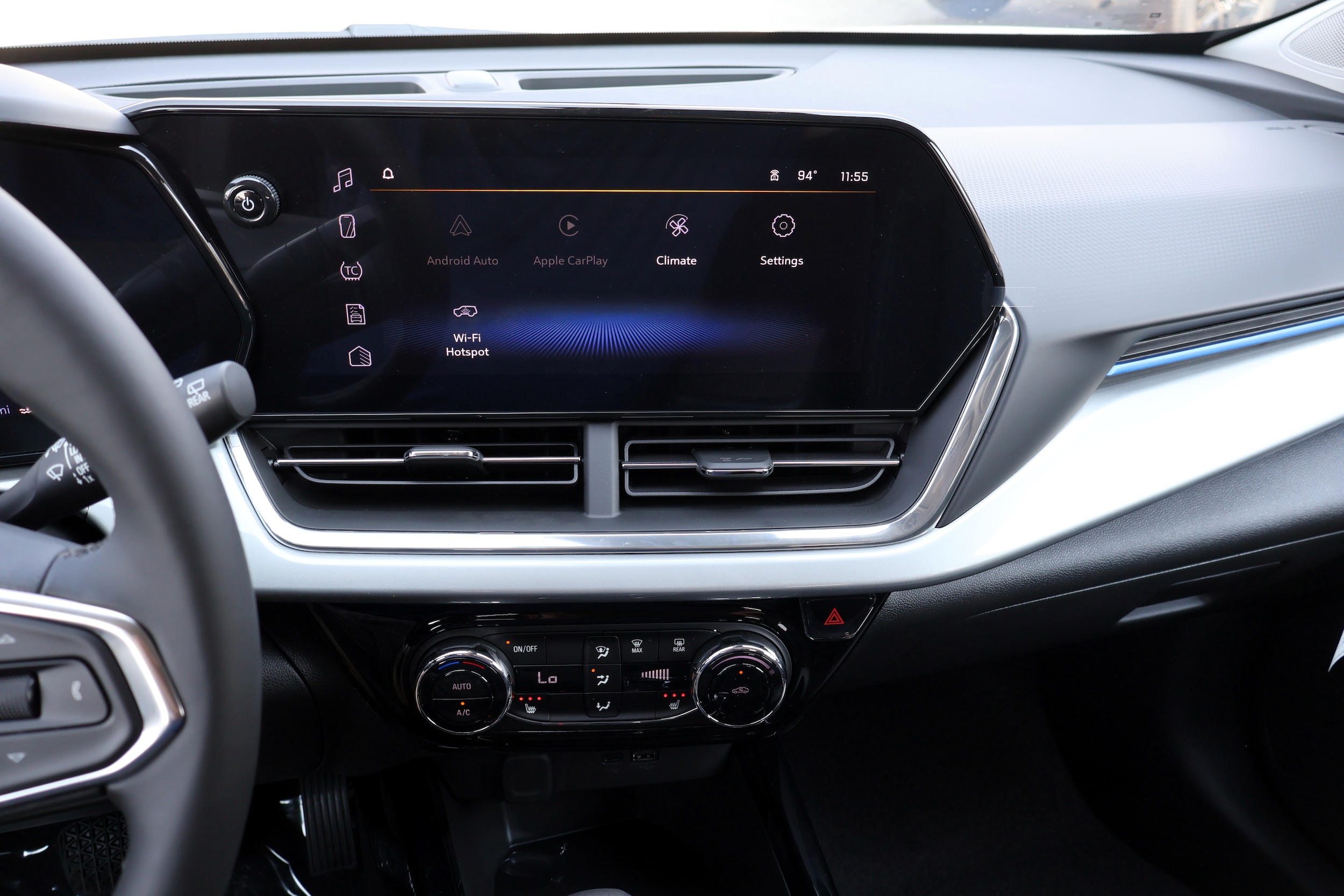 2026 Chevrolet Trax LT - Photo 11