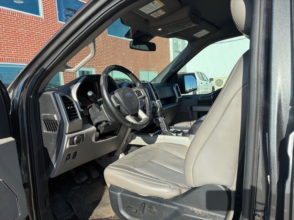 Used 2020 Ford F-150 Lariat Truck SuperCrew Cab