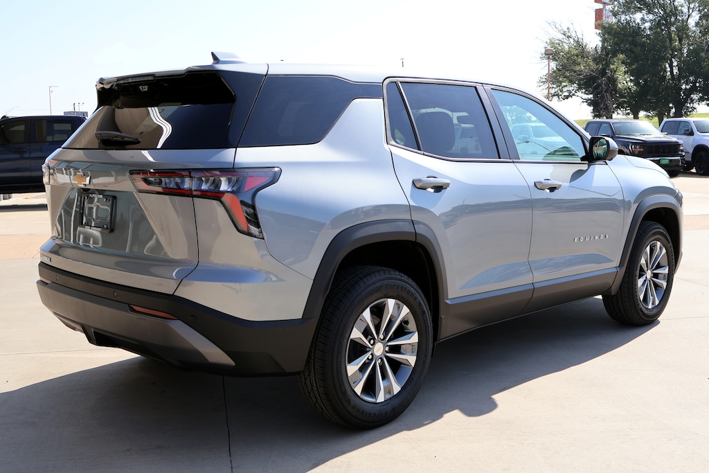 New 2027 Chevrolet Equinox LT SUV