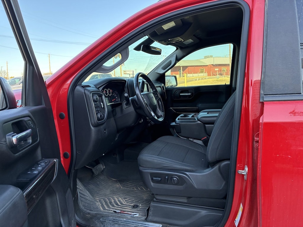 Used 2021 Chevrolet Silverado 1500 RST Truck Crew Cab