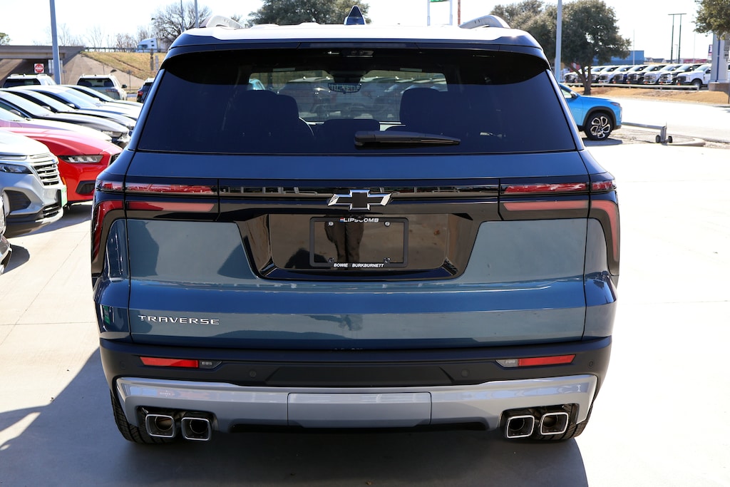 New 2026 Chevrolet Traverse LT SUV