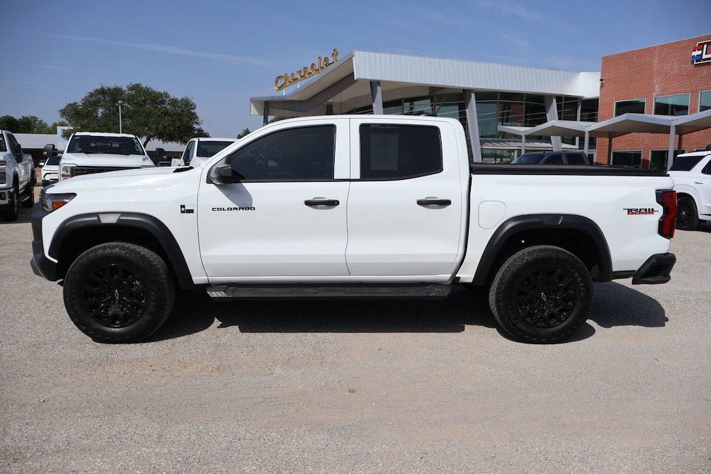 Used 2025 Chevrolet Colorado Trail Boss Truck Crew Cab