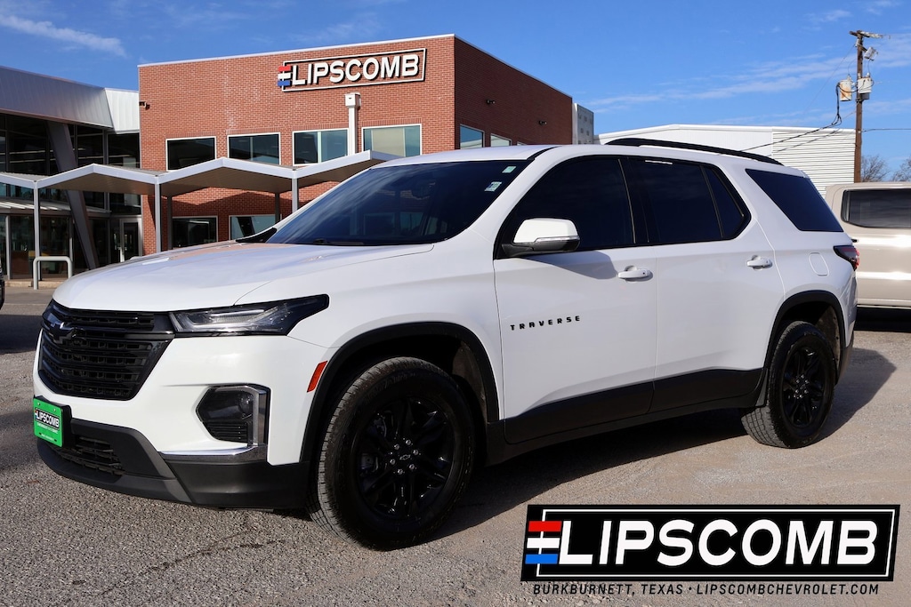 Used 2023 Chevrolet Traverse LT Cloth SUV