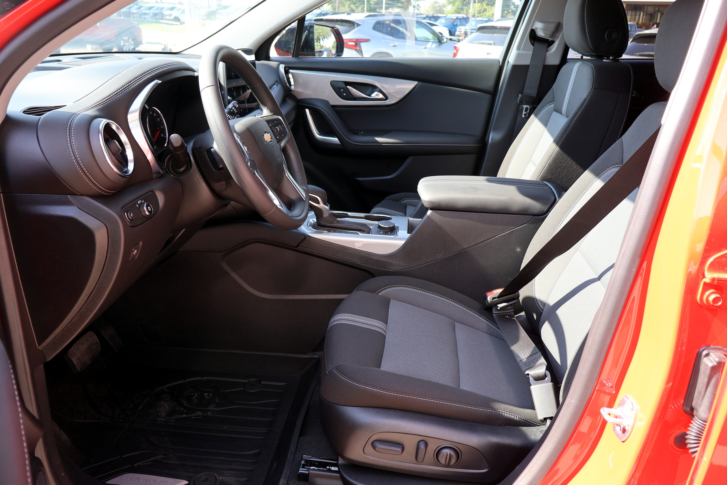 2026 Chevrolet Blazer 2LT - Photo 10