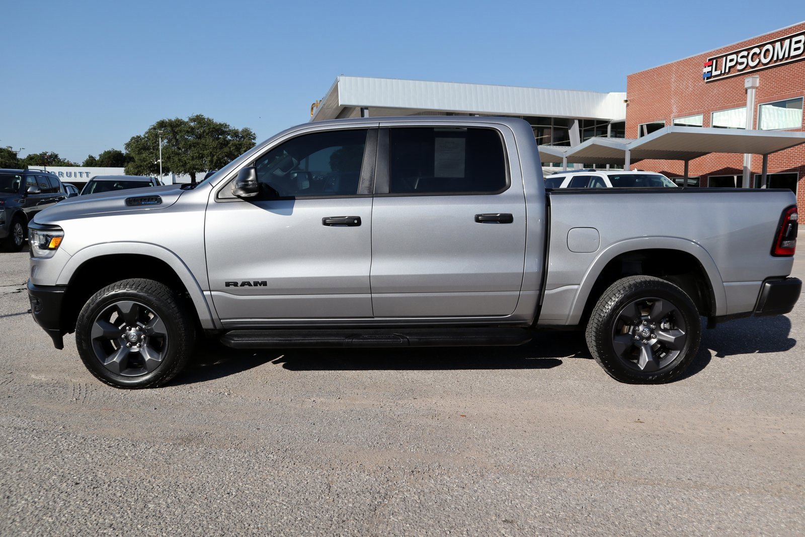 2024 Ram 1500 Lone Star photo 2