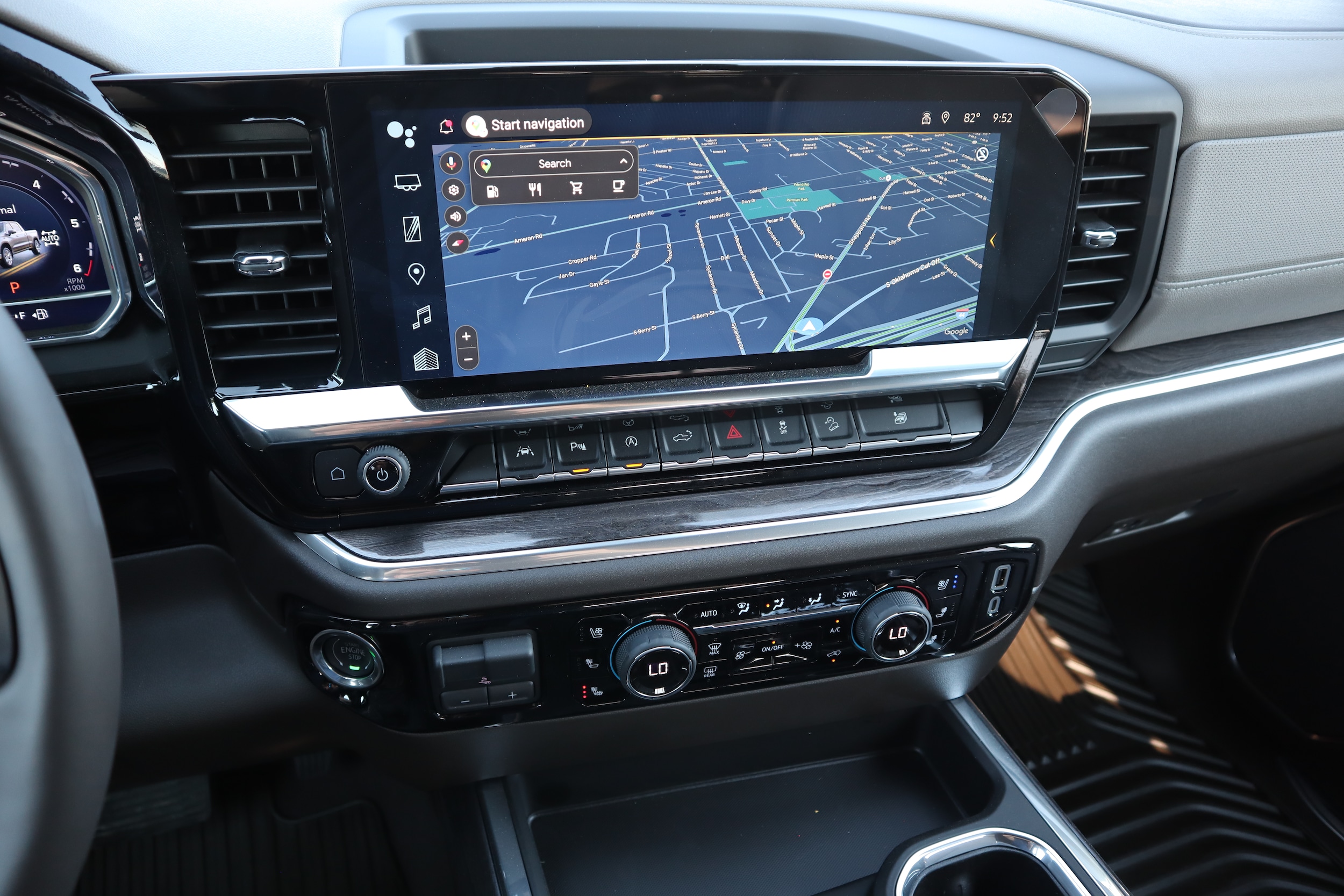 2025 Chevrolet Silverado 1500 LTZ - Photo 12