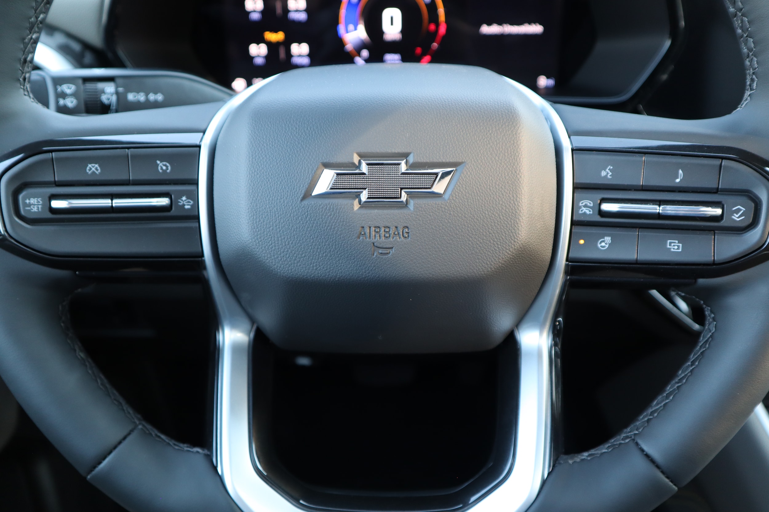 2026 Chevrolet Colorado ZR2 - Photo 13