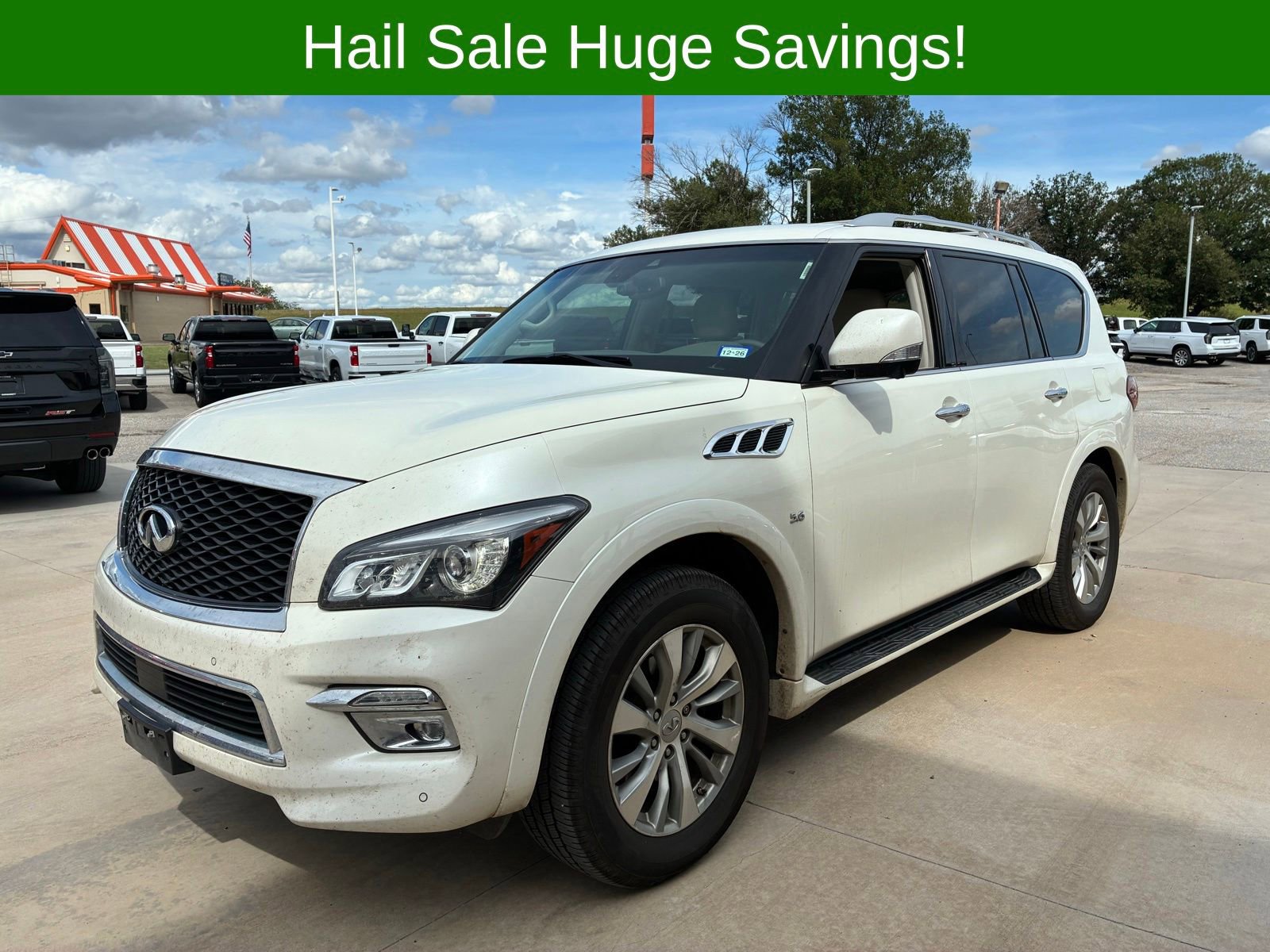 2017 INFINITI QX80 -'s photo