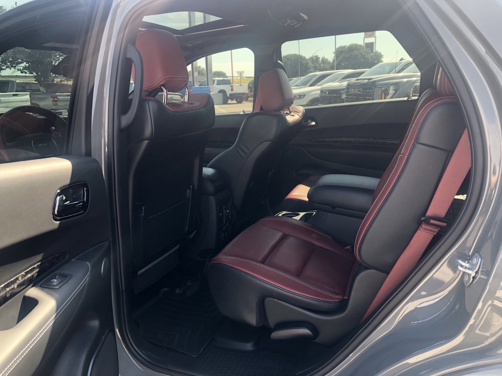 2023 Dodge Durango SRT 392 Premium photo 3