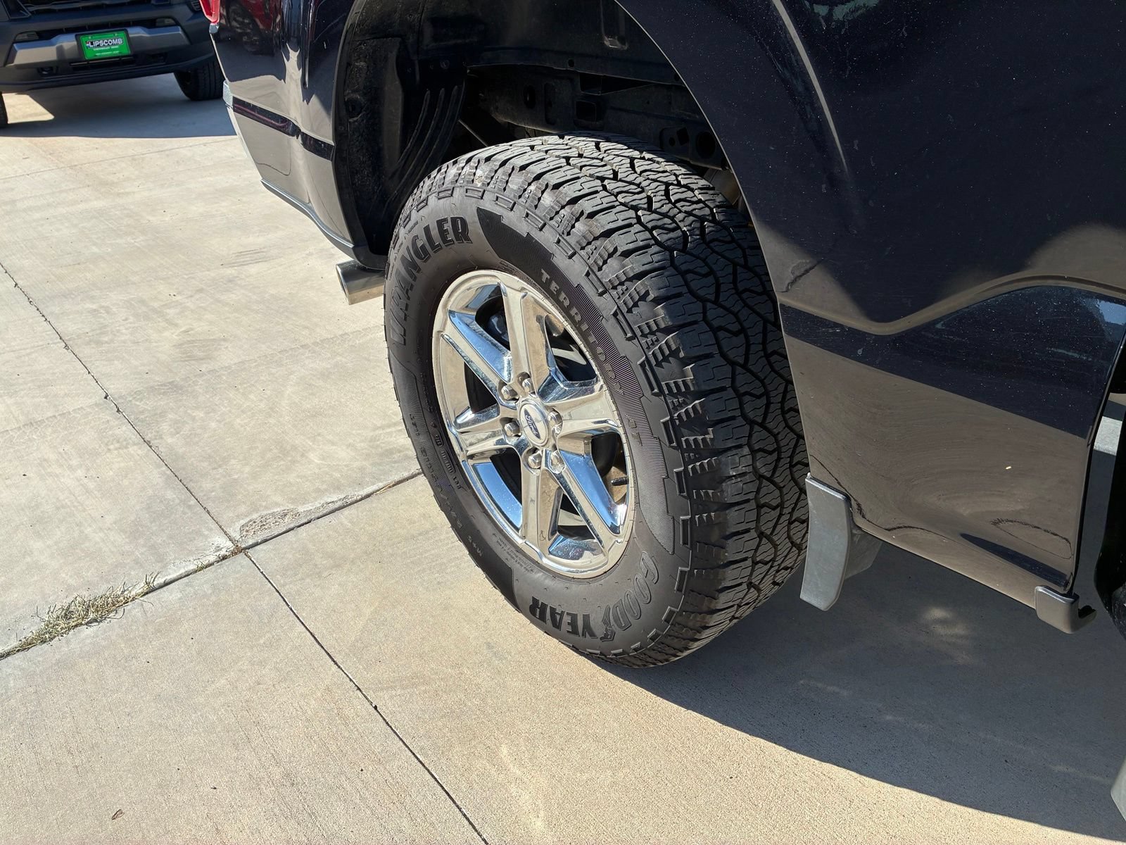 2025 Ford F-150 XLT - Photo 13