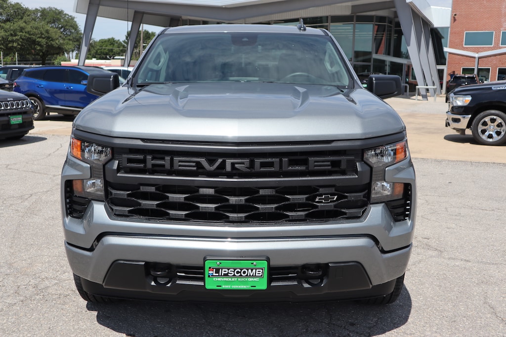 New 2025 Chevrolet Silverado 1500 Custom Truck