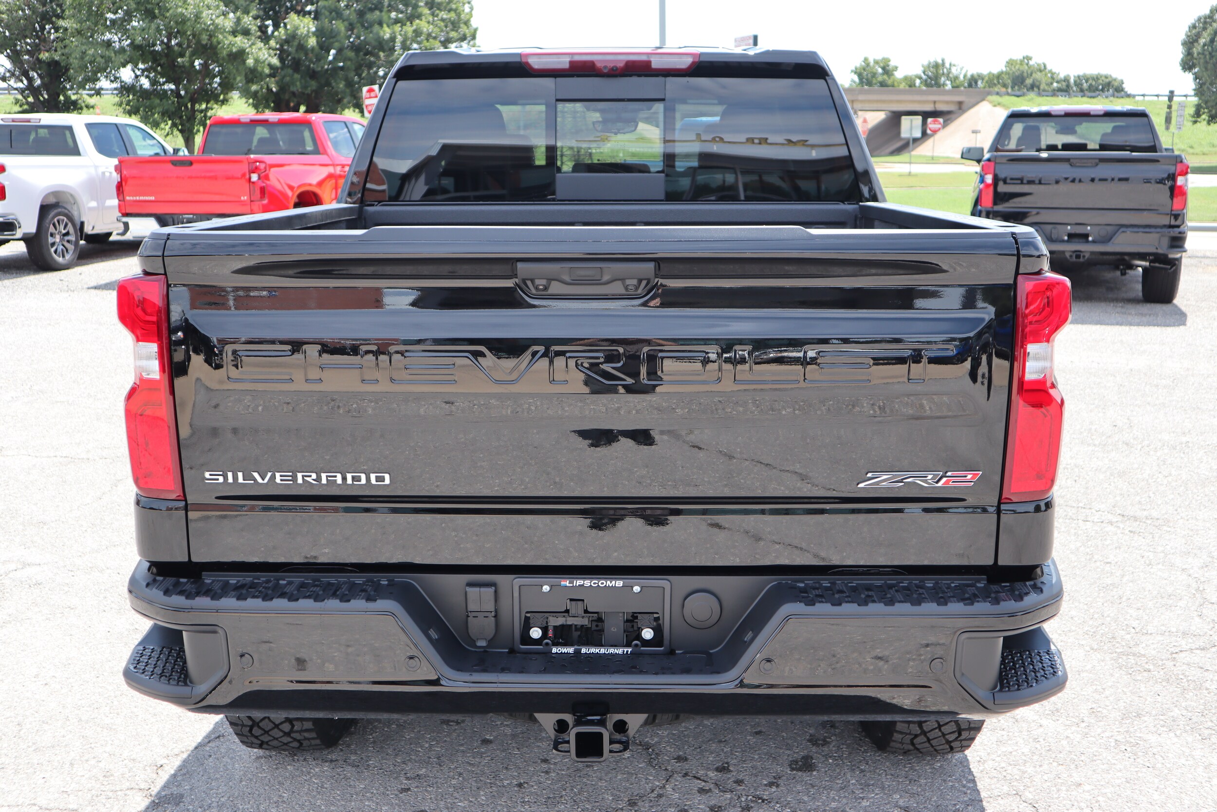 2025 Chevrolet Silverado 1500 ZR2 photo 4