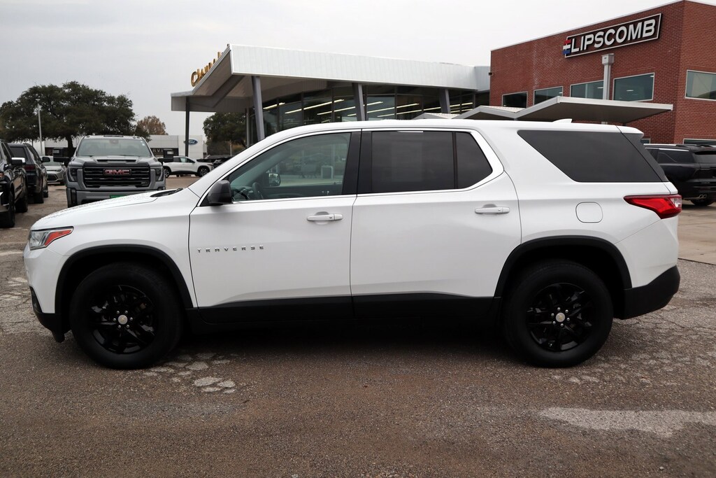 Used 2021 Chevrolet Traverse LS SUV