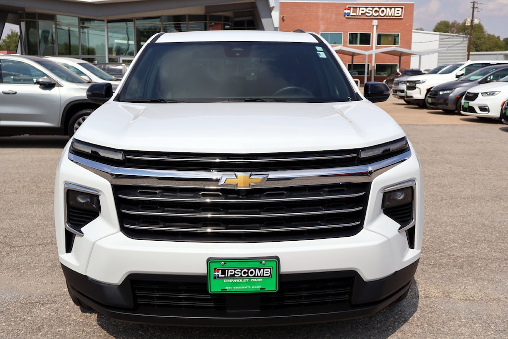 Used 2026 Chevrolet Traverse LT SUV