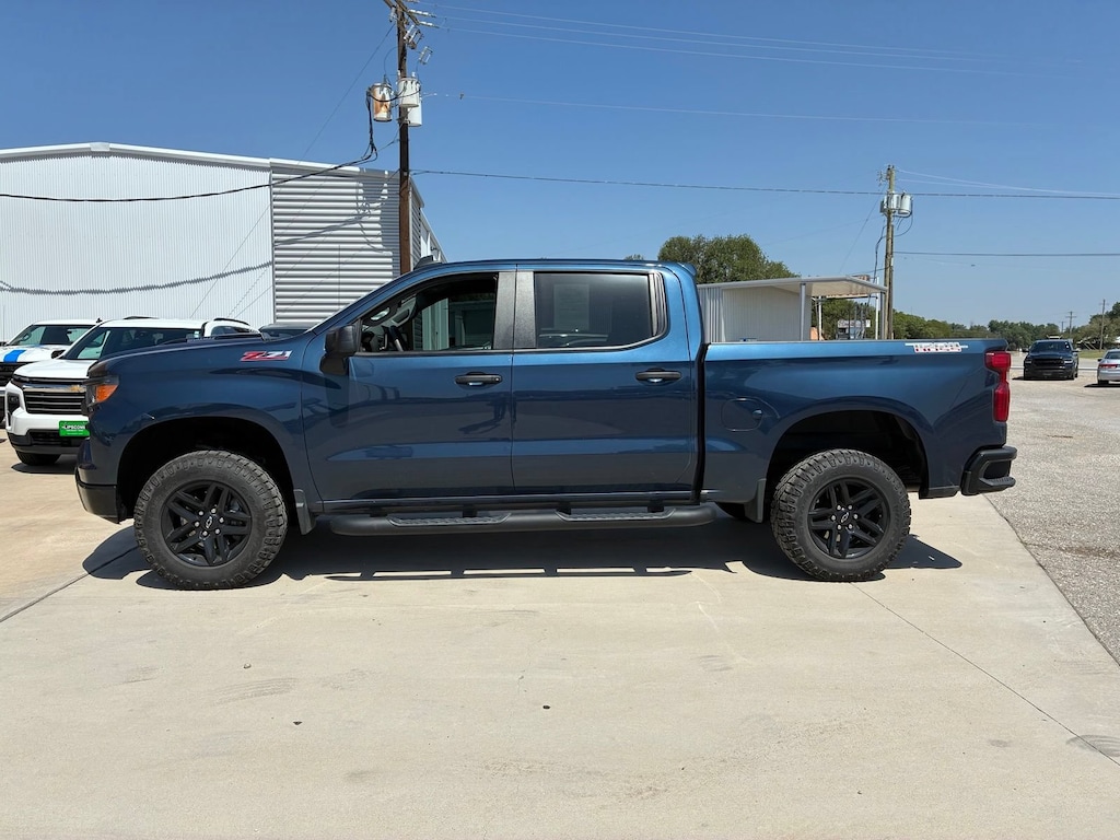 Used 2022 Chevrolet Silverado 1500 Custom Trail Boss Truck Crew Cab