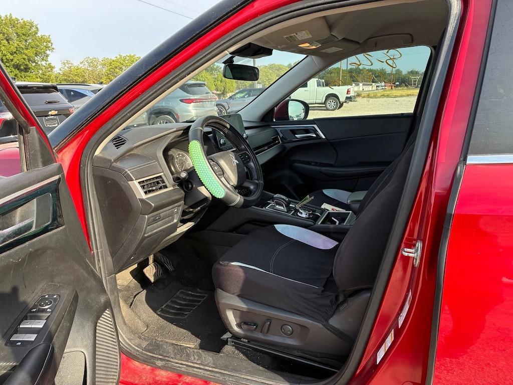 Used 2022 Mitsubishi Outlander SE 2.5 2WD CUV