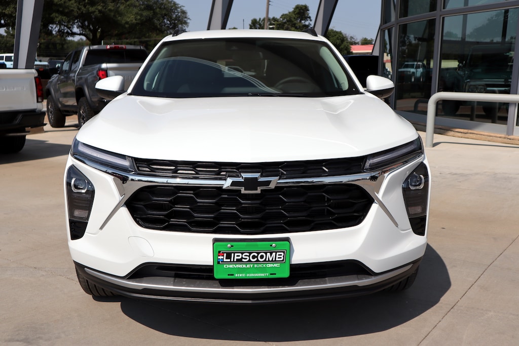New 2025 Chevrolet Trax LT SUV