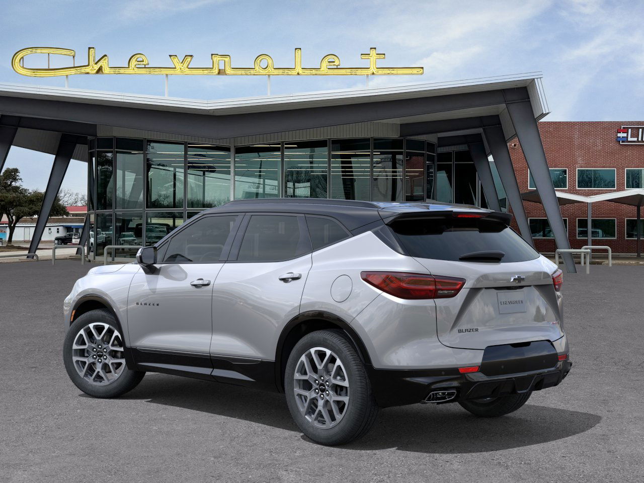 2025 Chevrolet Blazer RS photo 2