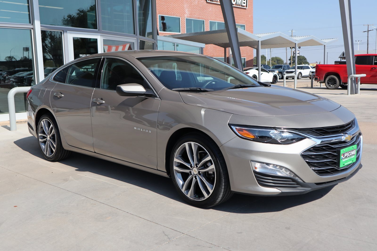 2023 Chevrolet Malibu 1LT photo 4