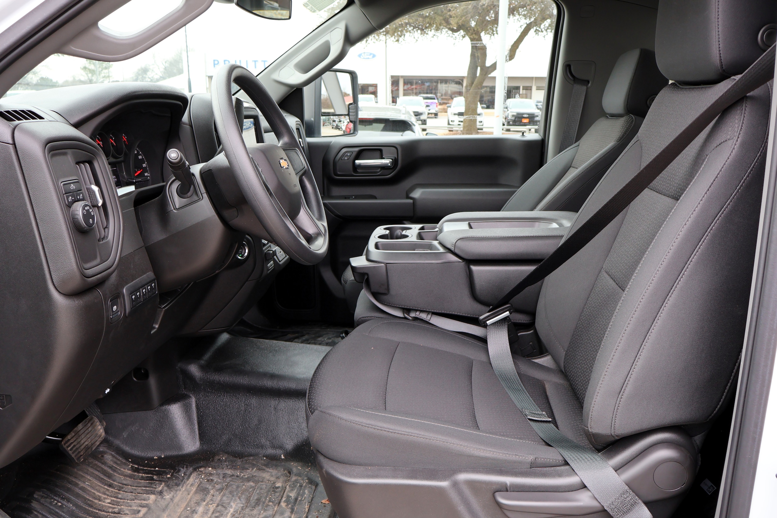 2025 Chevrolet Silverado 2500 HD Work Truck - Photo 9