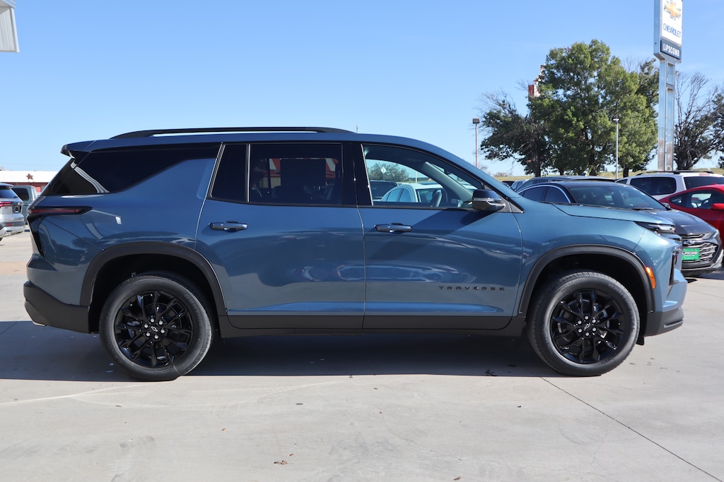 New 2026 Chevrolet Traverse LT SUV