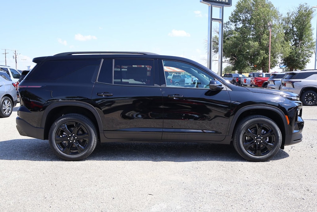 New 2027 Chevrolet Traverse LT SUV