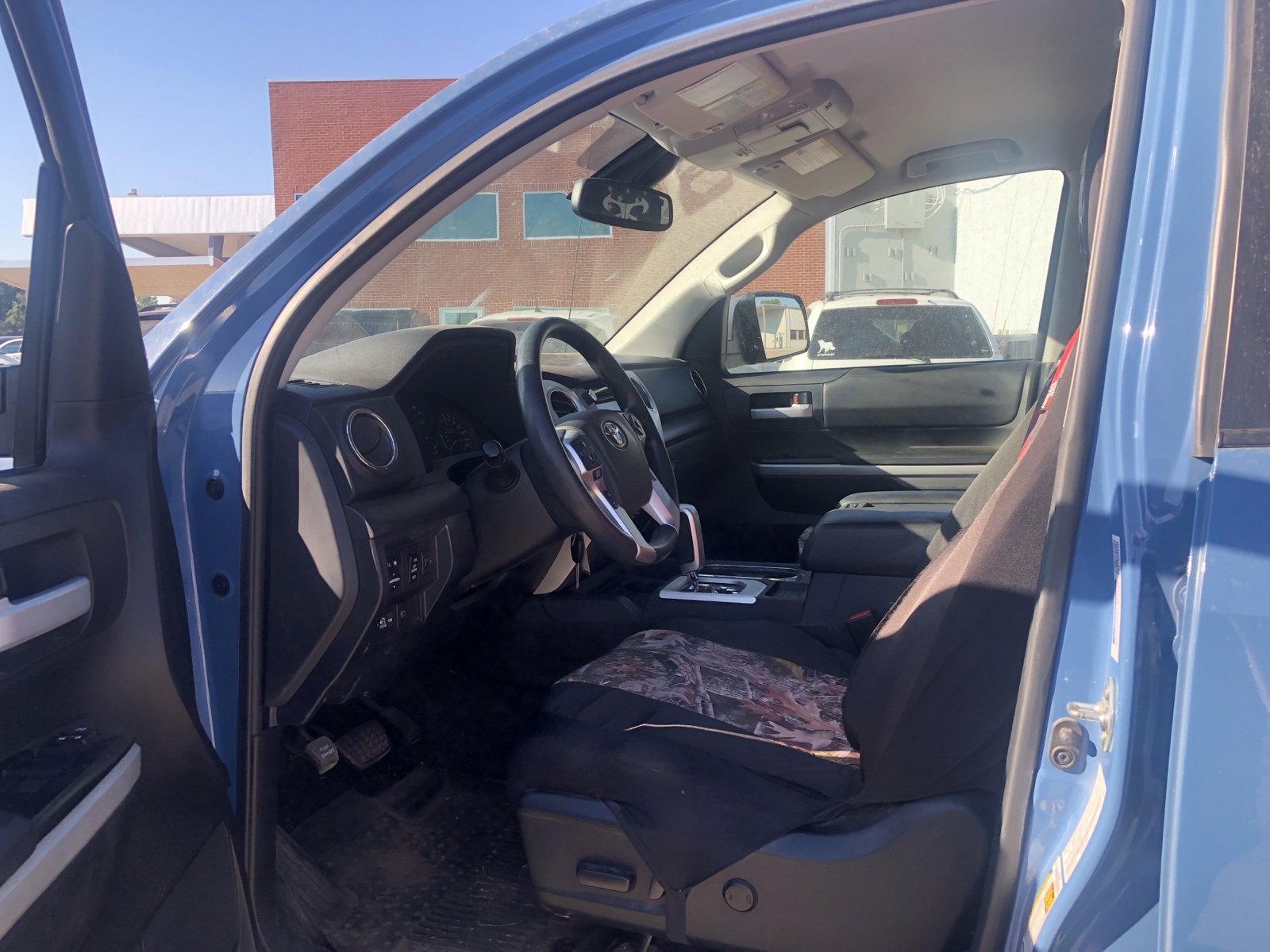 2019 Toyota Tundra SR5 Grade photo 3