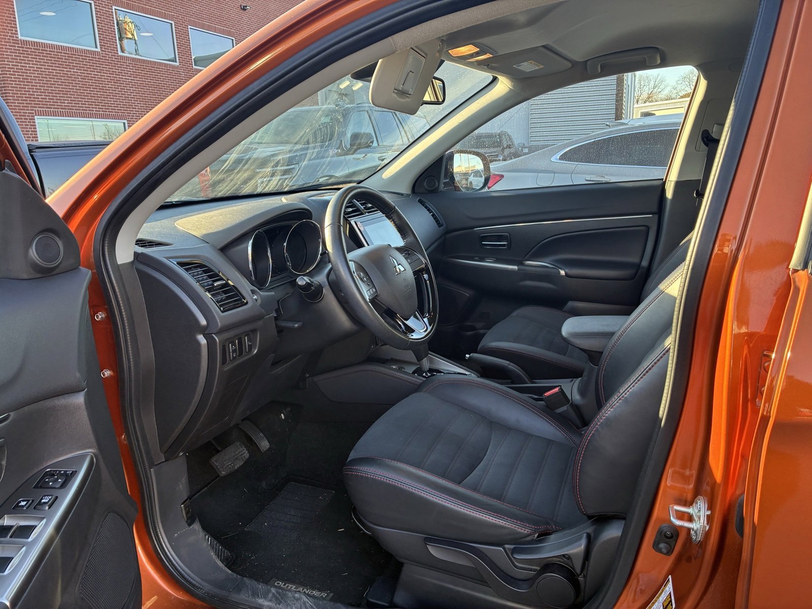 Used 2024 Mitsubishi Outlander Sport SE with VIN JA4ARUAUXRU015107 for sale in Burkburnett, TX