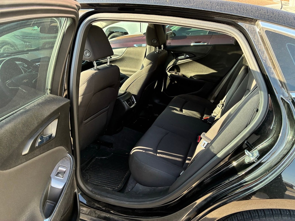 Used 2021 Chevrolet Malibu LT Sedan