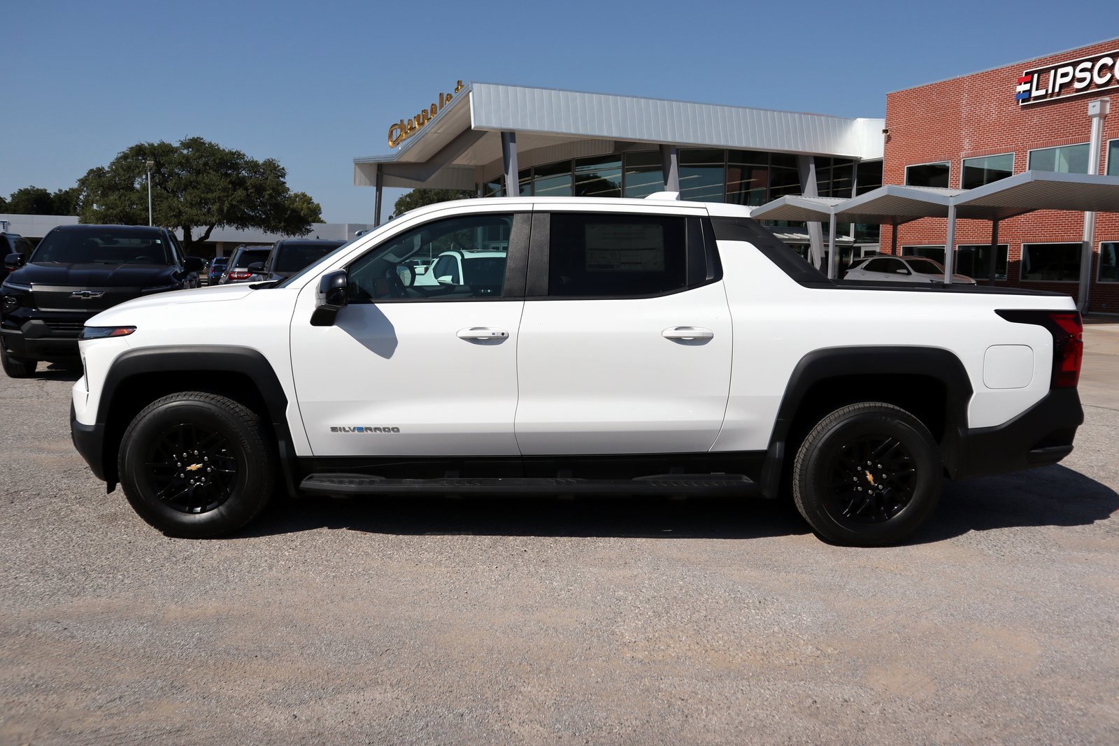 Used 2024 Chevrolet Silverado EV Work Truck with VIN 1GC10UED4RU201347 for sale in Burkburnett, TX