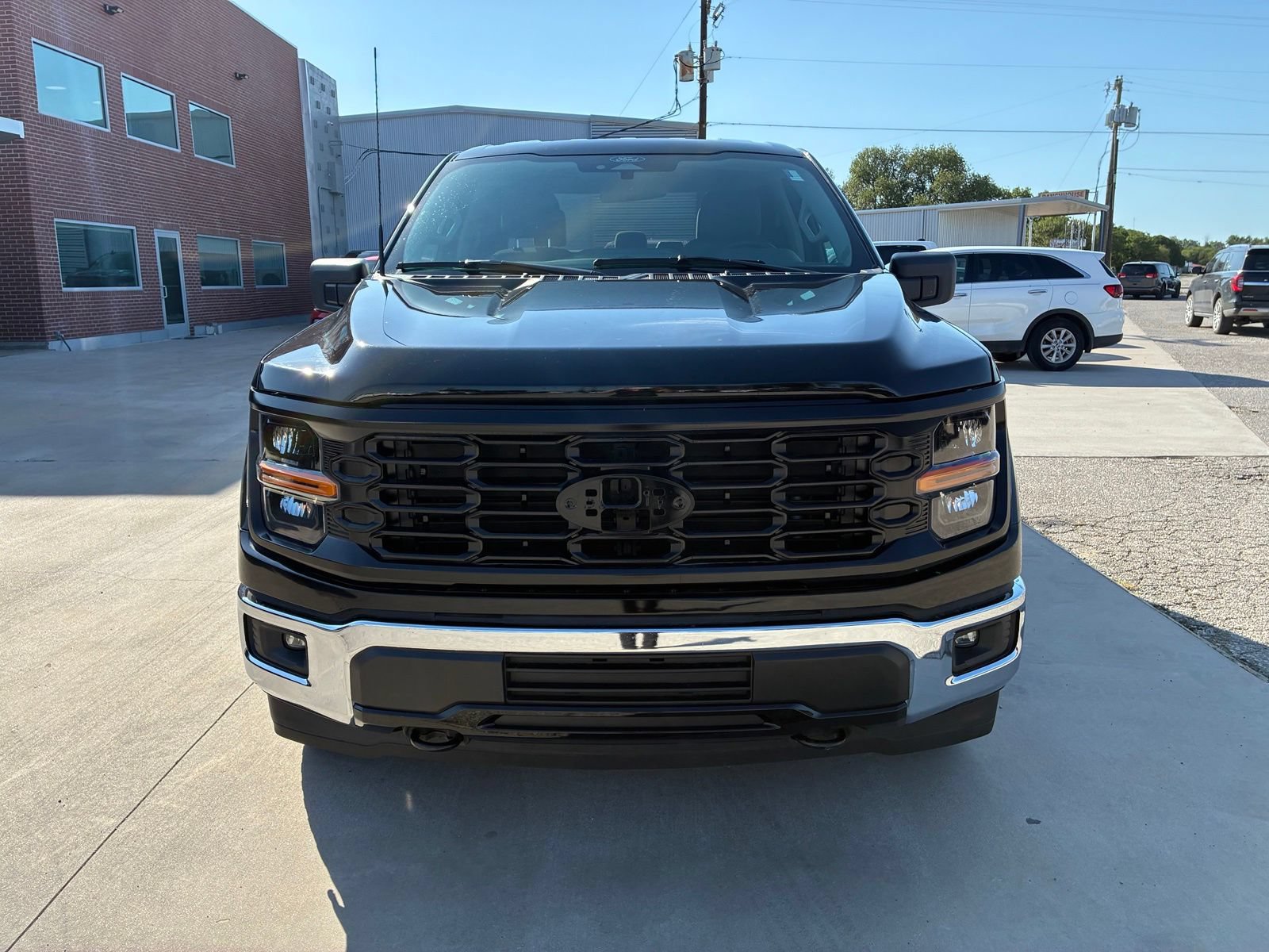 2025 Ford F-150 XLT - Photo 14