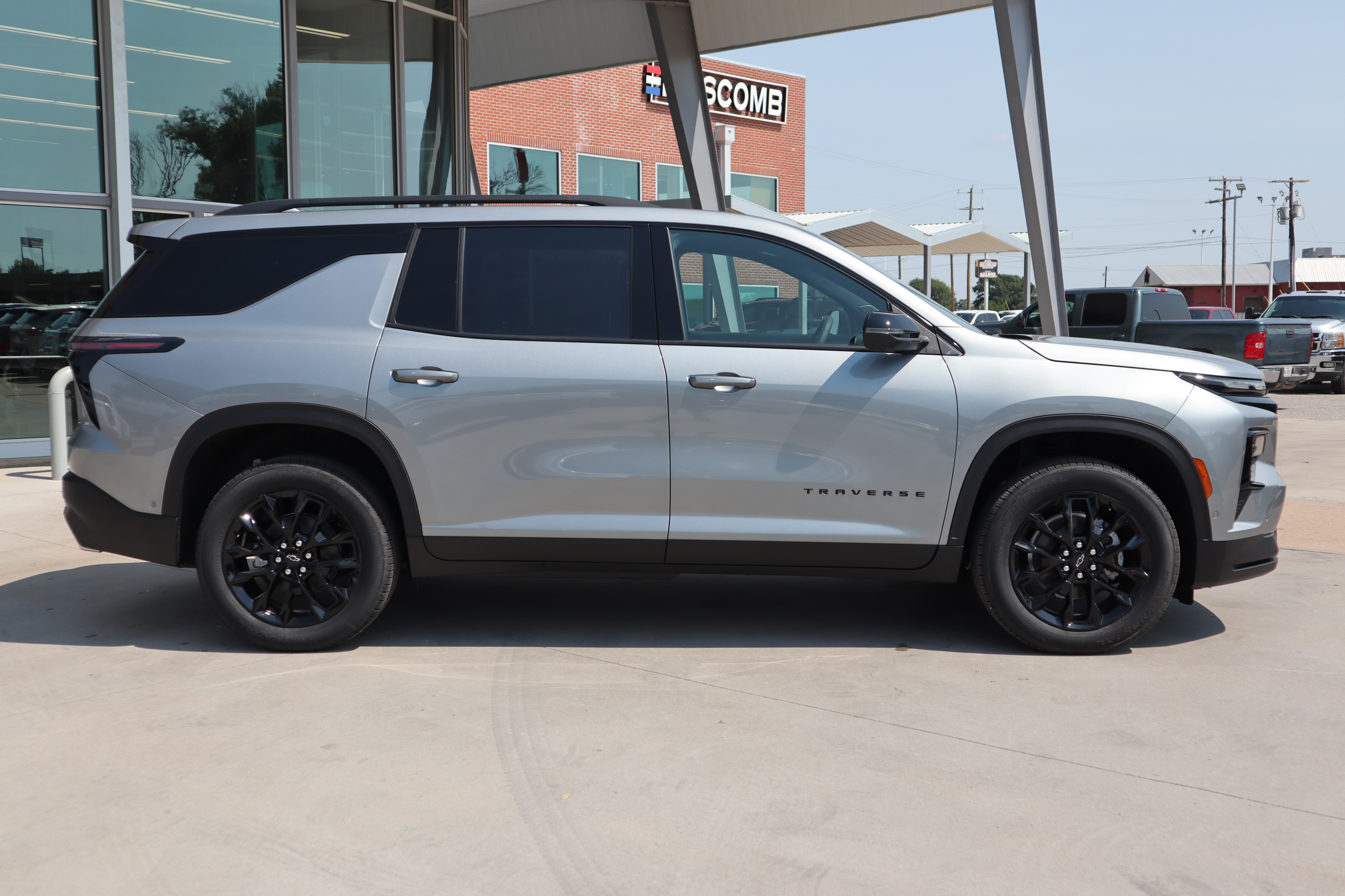 New 2026 Chevrolet Traverse LT SUV