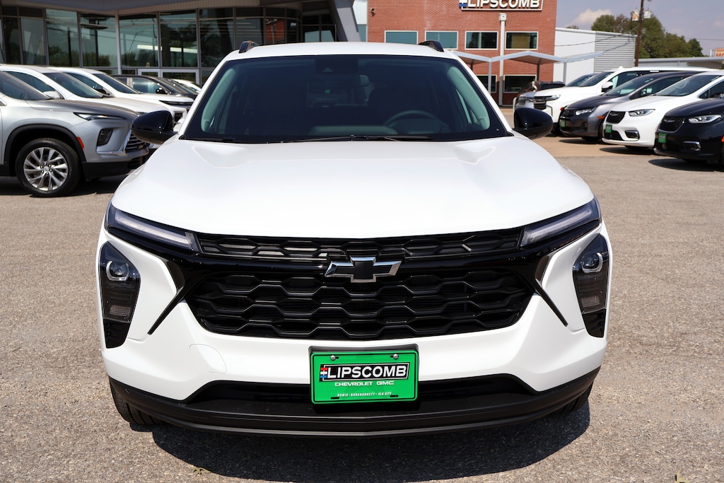 New 2026 Chevrolet Trax LT SUV