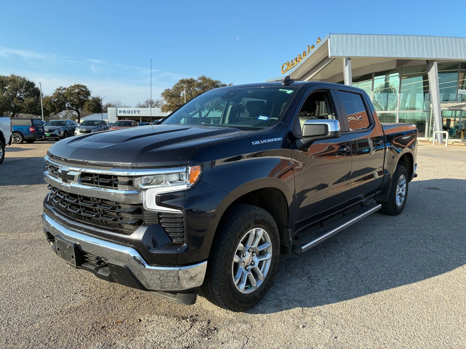 2023 Chevrolet Silverado 1500 Truck Crew Cab 