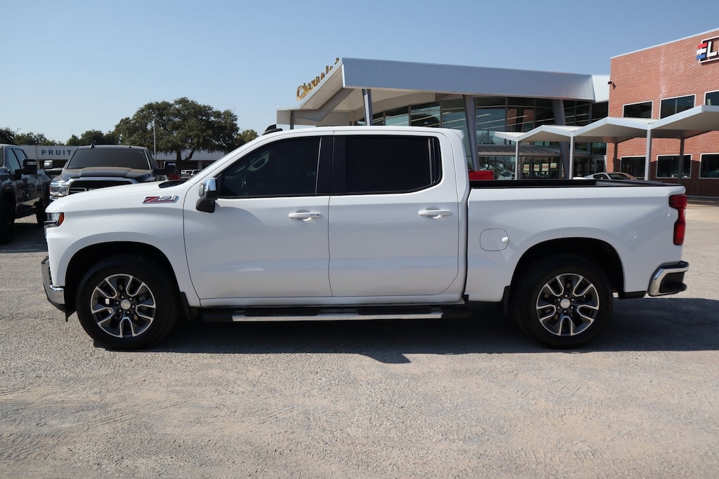 Used 2020 Chevrolet Silverado 1500 LT Truck Crew Cab