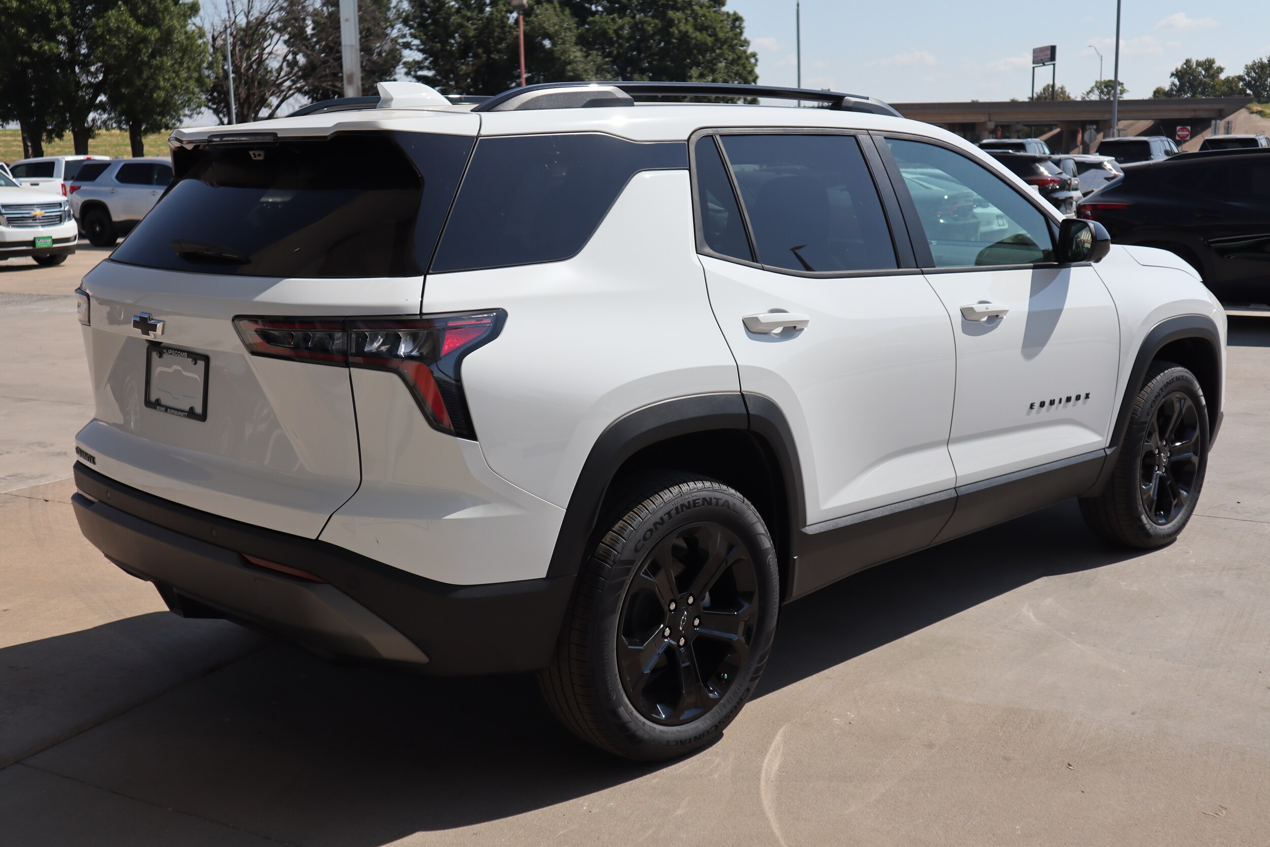 2026 Chevrolet Equinox LT photo 4