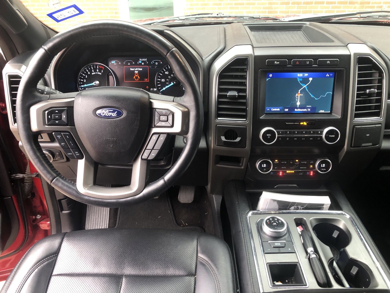 2021 Ford Expedition XLT photo 4