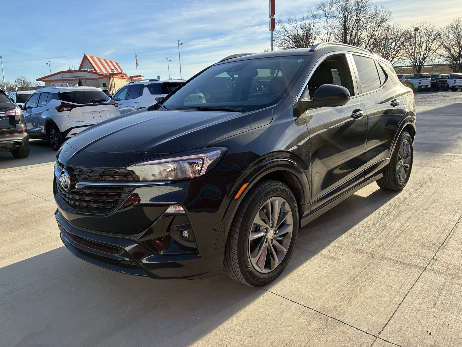 2023 Buick Encore GX Select's photo