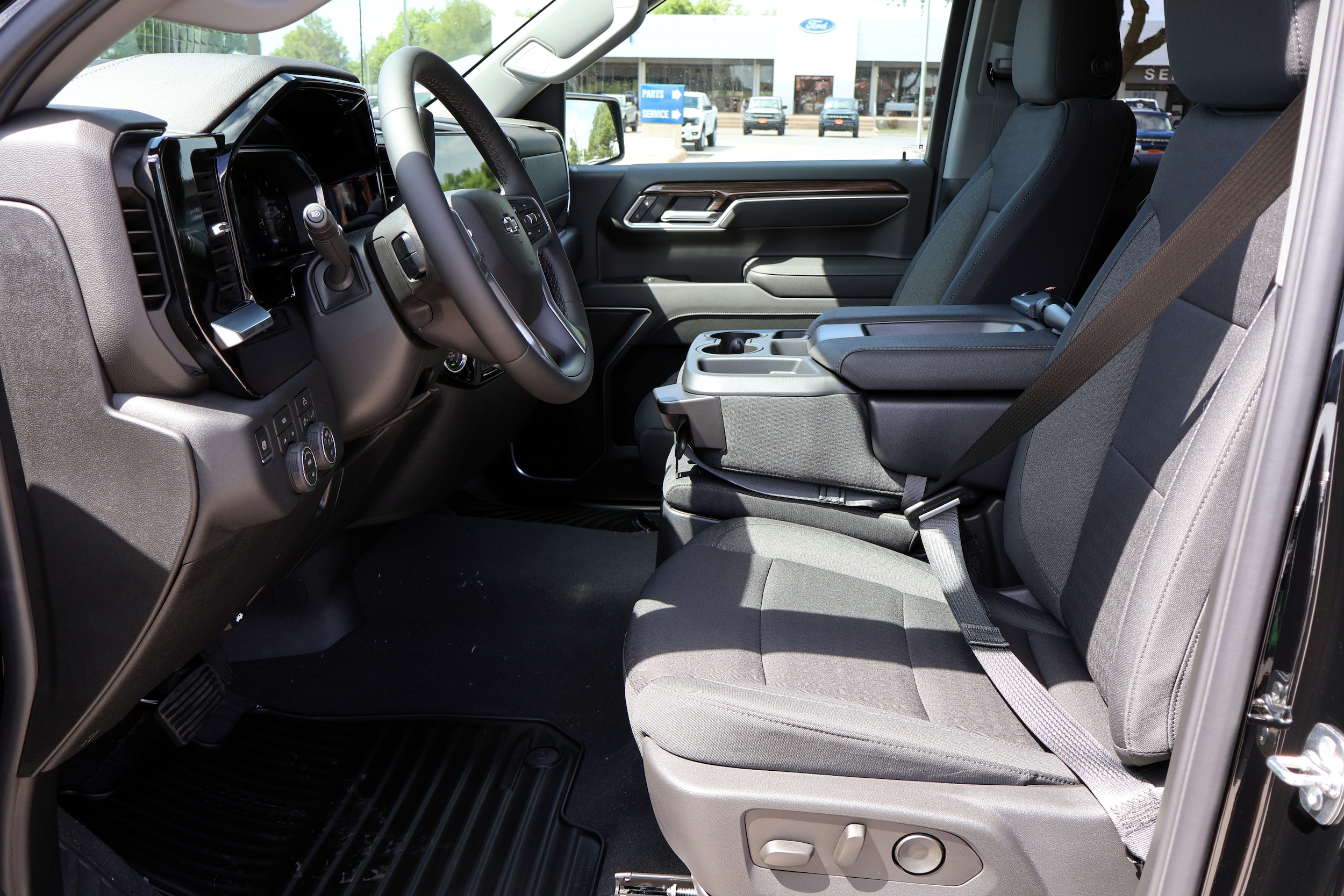 2026 Chevrolet Silverado 1500 RST - Photo 10