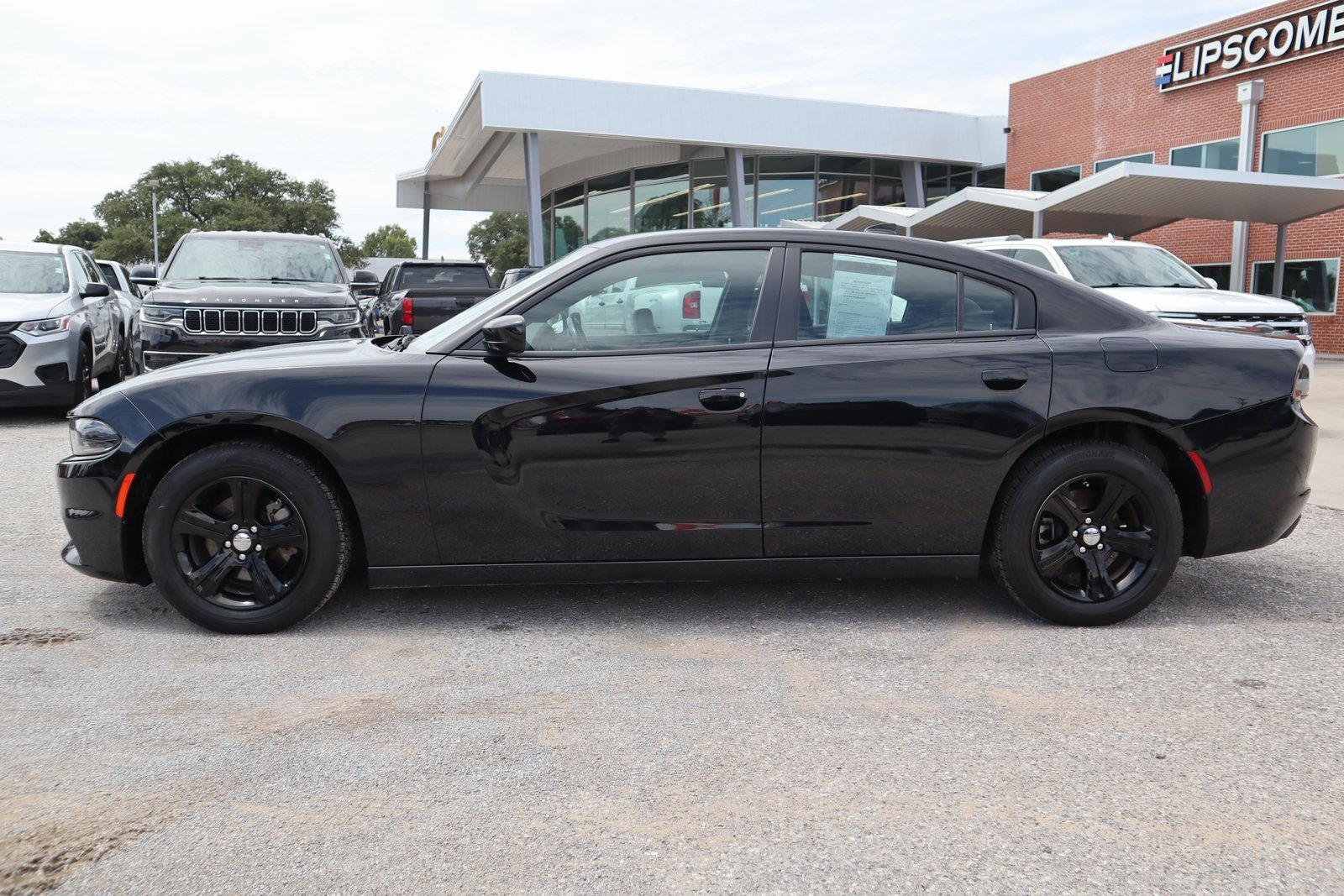 Used 2023 Dodge Charger SXT with VIN 2C3CDXBG7PH579678 for sale in Burkburnett, TX