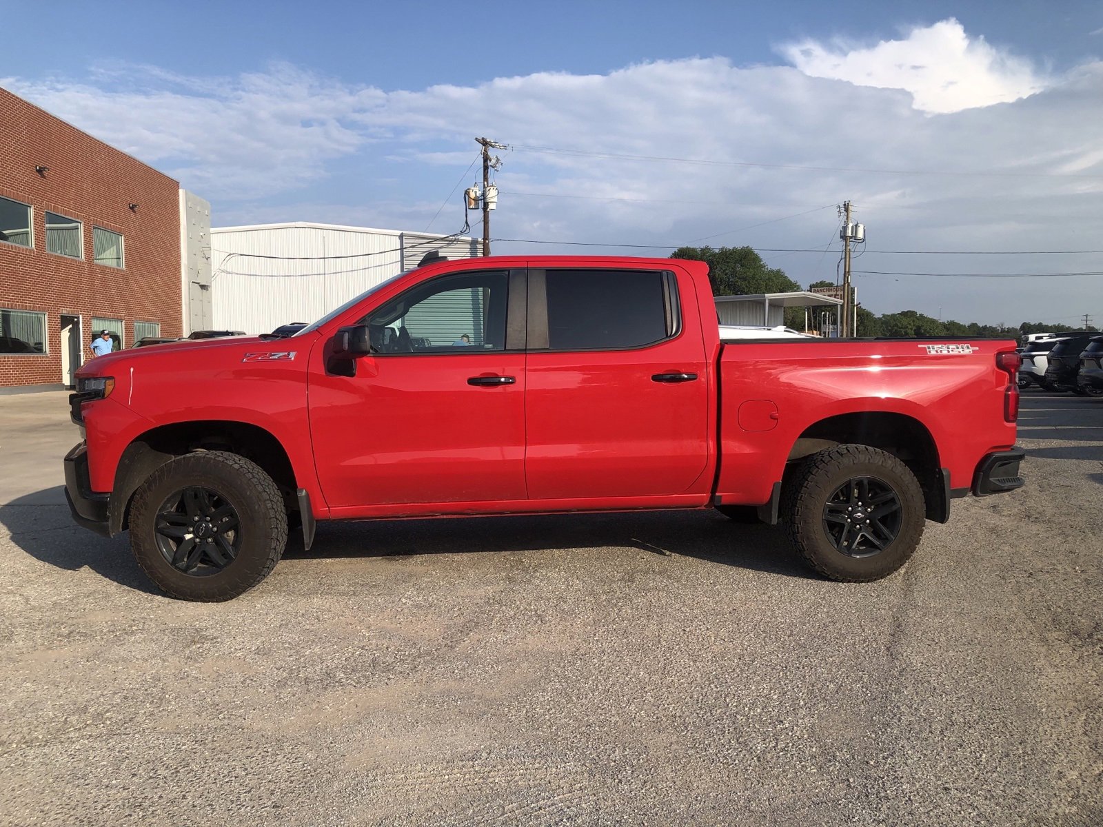 2019 Chevrolet Silverado 1500 LT Trail Boss photo 2