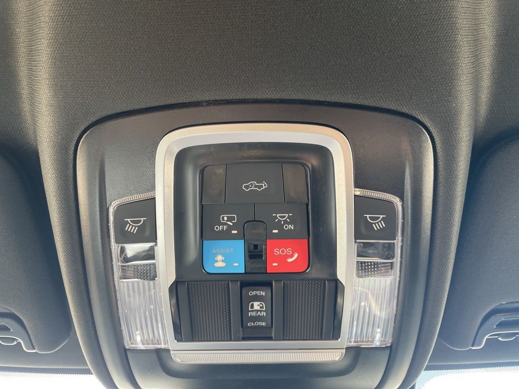 2026 RAM 2500 Laramie - Photo 28