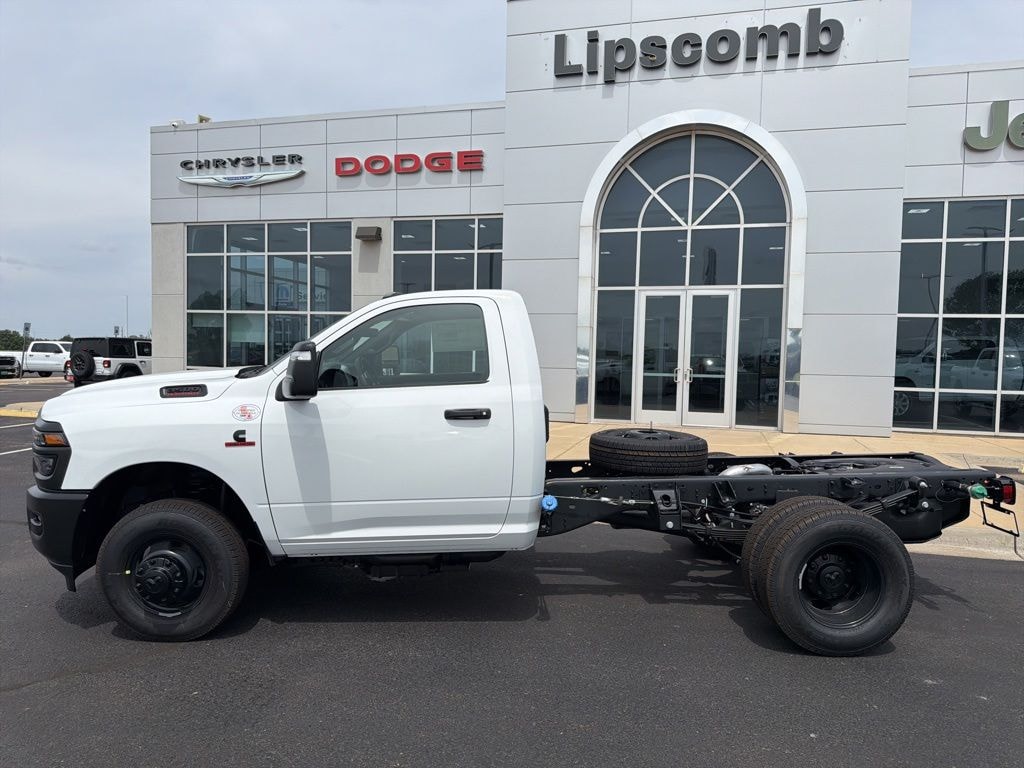 New 2026 Ram 3500 Chassis Cab Tradesman Reg Cab Truck
