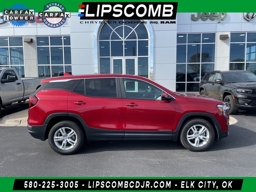 2024 GMC Terrain SLE's photo