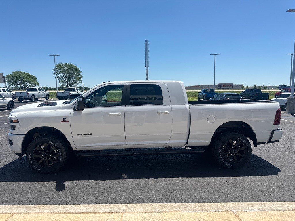 2025 Ram 2500 Laramie photo 3