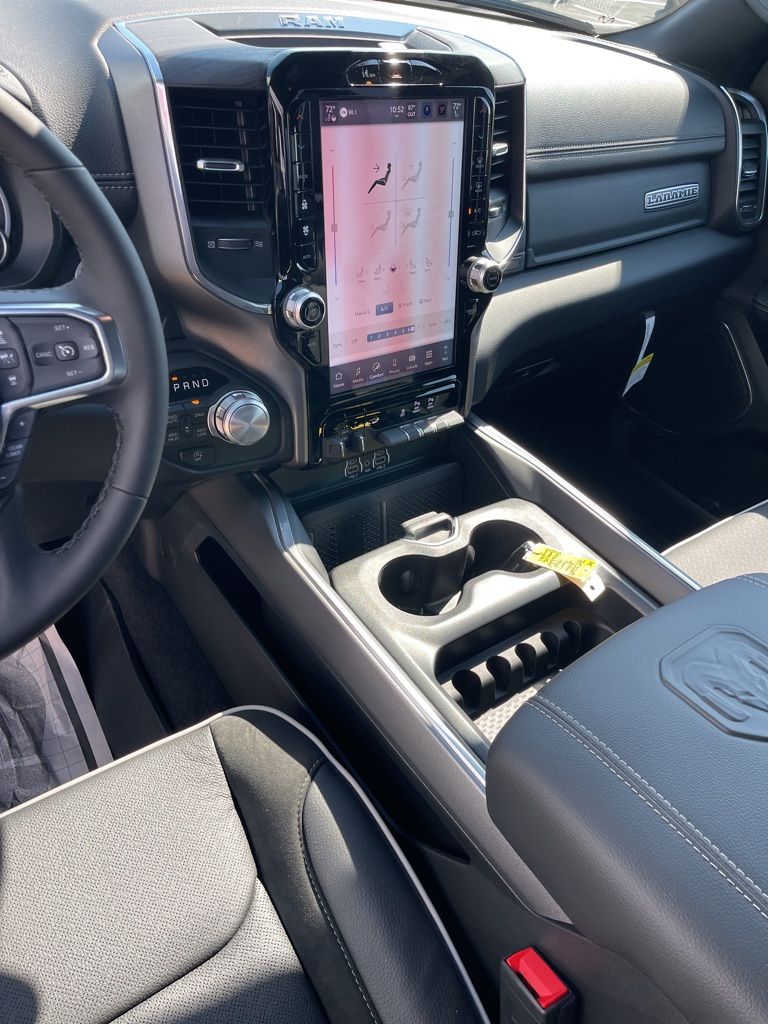 2026 RAM 1500 Laramie - Photo 16